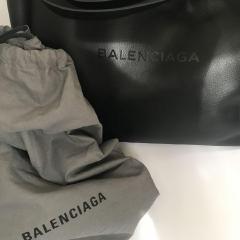 BALENCIAGA