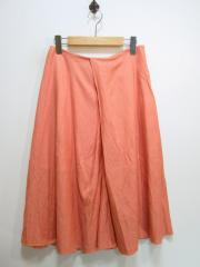 自由区、38、スカート