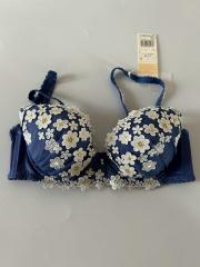 ★Wacoal Wing Lesiage、C70、ブラジャー
