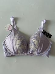 aimerfeel、E65、ブラジャー