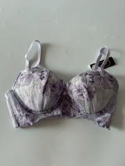 aimerfeel、C65、ブラジャー