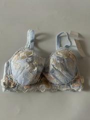 Risa Magli、E65、ブラジャー