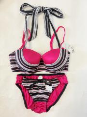 PUG、C65、ブラ＆ショーツ