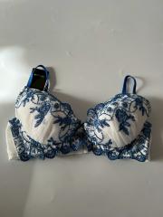 Ravijour、B75、ブラジャー