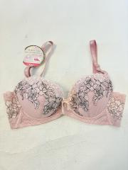Kirei wing wacoal、B80～、ブラジャー