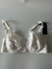 Wacoal Trefle、D70、ブラジャー