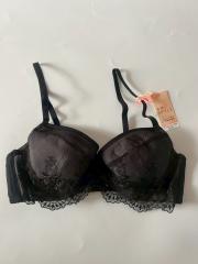 AMO'S STYLE by Triumph、B75、ブラジャー