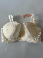 ★AMO'S STYLE by Triumph、F80～、ブラジャー