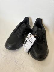 adidas、23.5cm、くつ