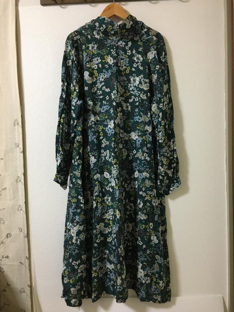 DONEY casa ワンピース花柄ブラック40 DONEY casa ワンピース花柄ブラック40