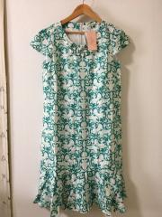 Rose Tiara、38、ワンピース
