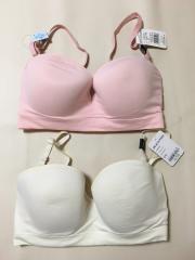 PEACH JOHN、E70、ブラジャー
