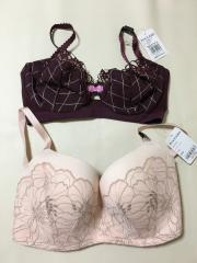 PEACH JOHN、E70、ブラジャー