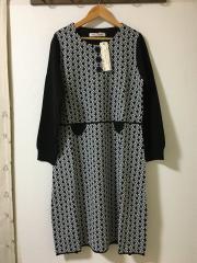 Super Beauty by Ohra Beau、大きいサイズ、ワンピース