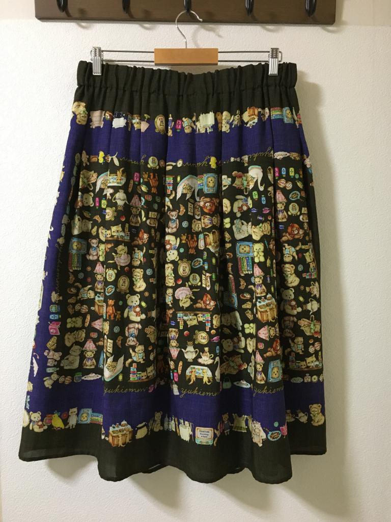 yukiemon リス図鑑　スカート　大きいサイズ　３L 新品未使用 yukiemon スカート 大きいサイズ ファインファイン｜yukiemonの