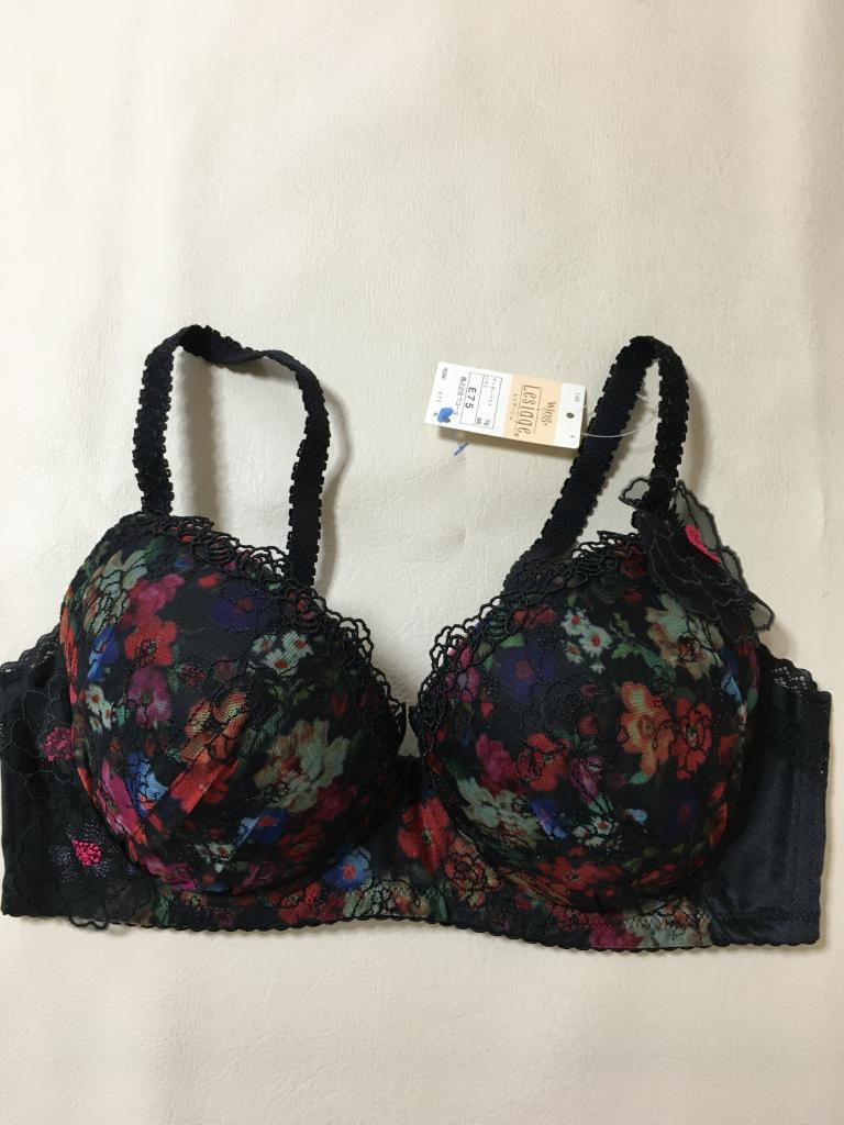 Yue ブラジャー　E75 Wacoal Wing Lesiage ブラジャー E75 ファインファイン｜Wacoal
