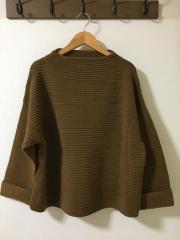 23区、38、ニット