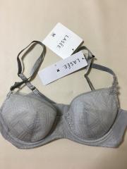 Wacoal LASEE、C70、ブラジャー
