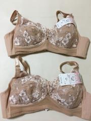 カドリールニシダ　ツインクロス、A80～、ブラジャー