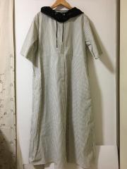 MARLENE DAM ITALY、40、ワンピース