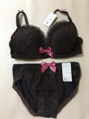 Wacoal 、E75、ブラ＆ショーツ