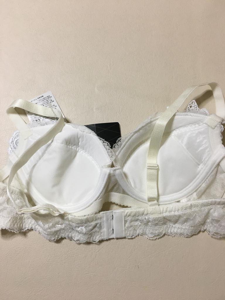 Wacoal Salute　52G　ブラジャー　B80  2883 Wacoal Salute ブラジャー B80～ ファインファイン｜Wacoal Saluteの