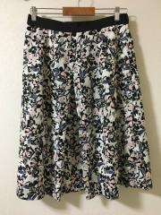 TO BE CHIC、大きいサイズ、スカート