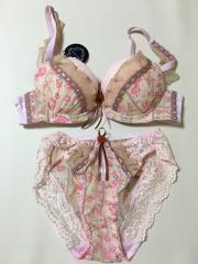 NANA MAGIC、B75、ブラ＆ショーツ