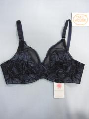 DIANA、B75、ブラジャー