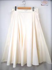UNTITLED、大きいサイズ、スカート