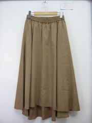 自由区、36、スカート