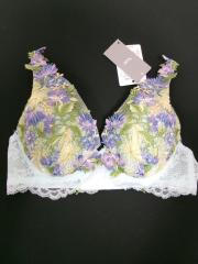 2024年製☆Wacoal Yue、D65、ブラジャー