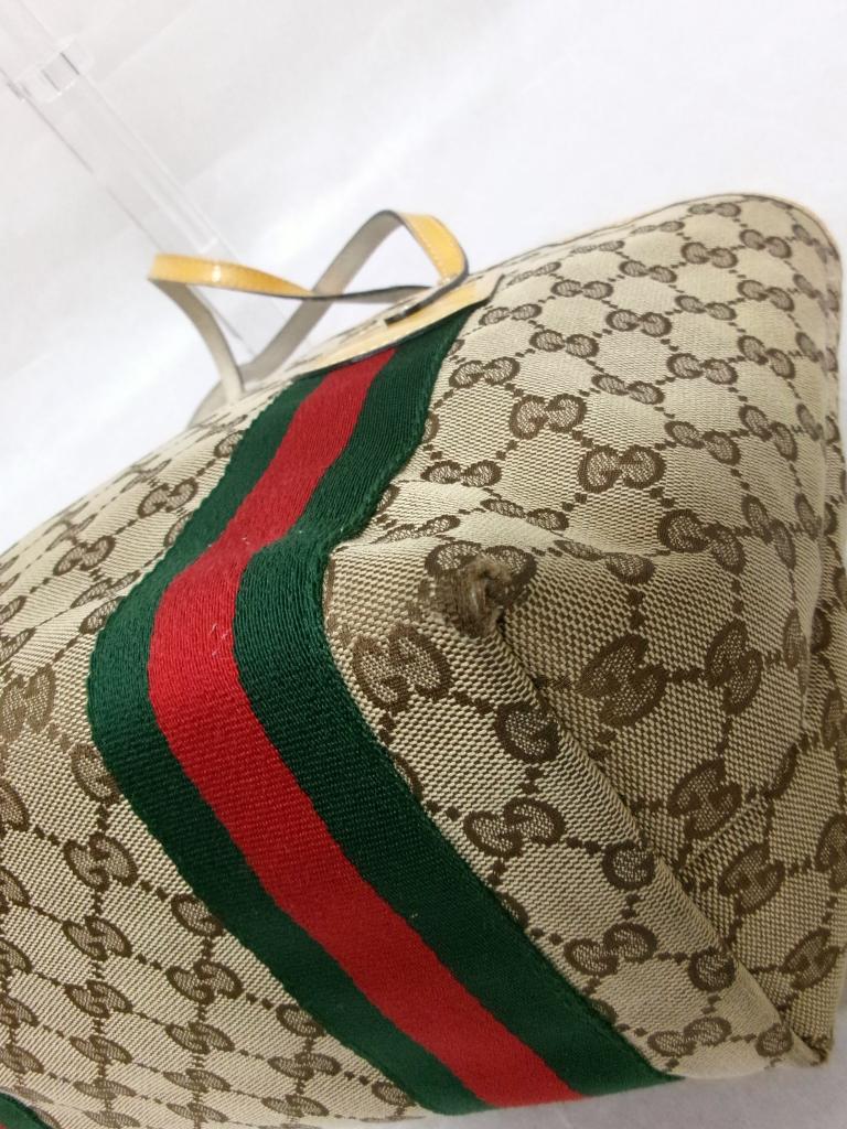 ハイブランド ハンガー GUCCI ラグジュアリー ブランド GUCCI - GUCCI 木製ハンガー 非売品の通販 by BA-TSU丸｜グッチ