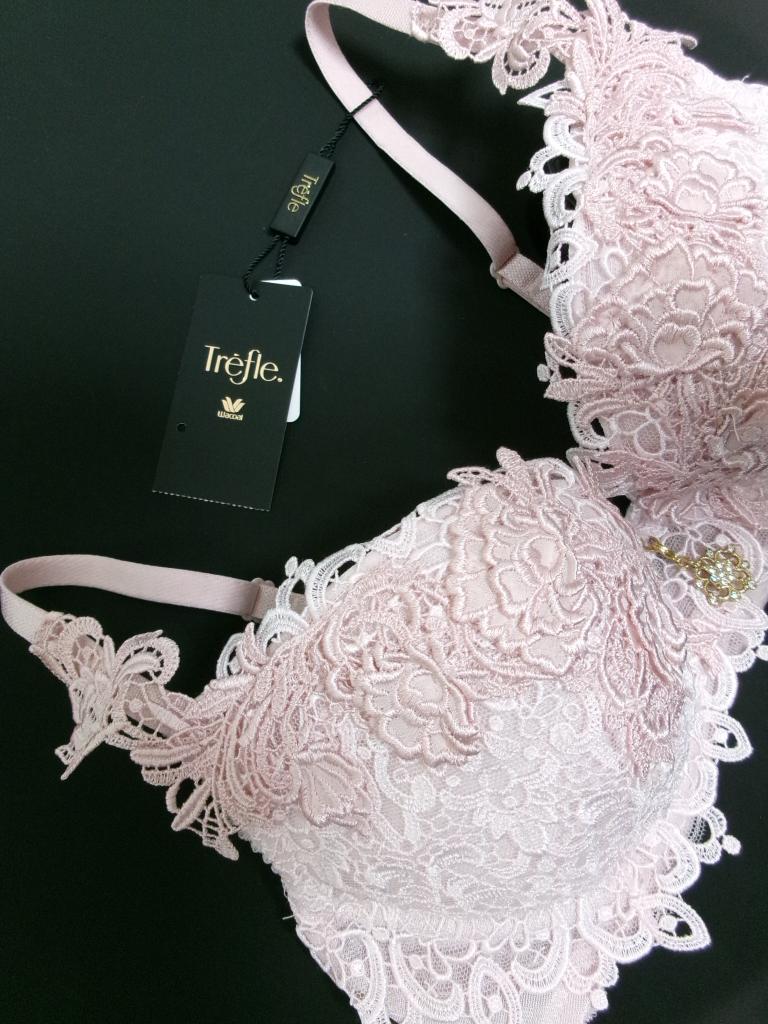 ワコールの最高級ライン トレフル Trefle 62シリーズ E65 Wacoal Trefle ブラジャー E65 ジュリア名古屋店｜Wacoal Trefle