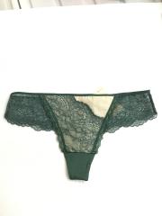 AMO'S STYLE by Triumph