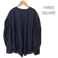 THREE SQUARE