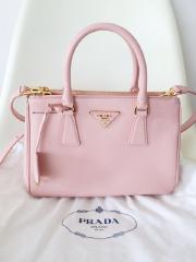 PRADA、その他、ショルダーバッグ（ハイブランド）