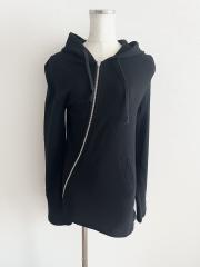 COMME des GARCONS