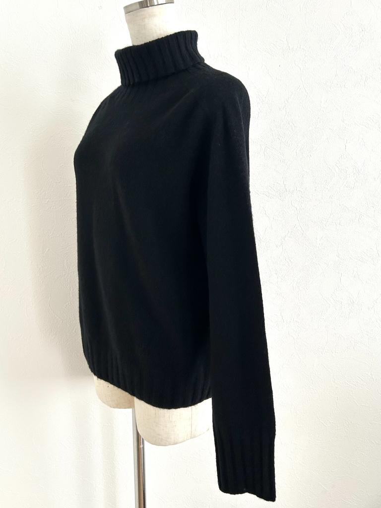 MARGARET HOWELL カシミヤ100% タートルネック ニットベスト MARGARET HOWELL マーガレットハウエル 2023 新作 ヨーロッパ