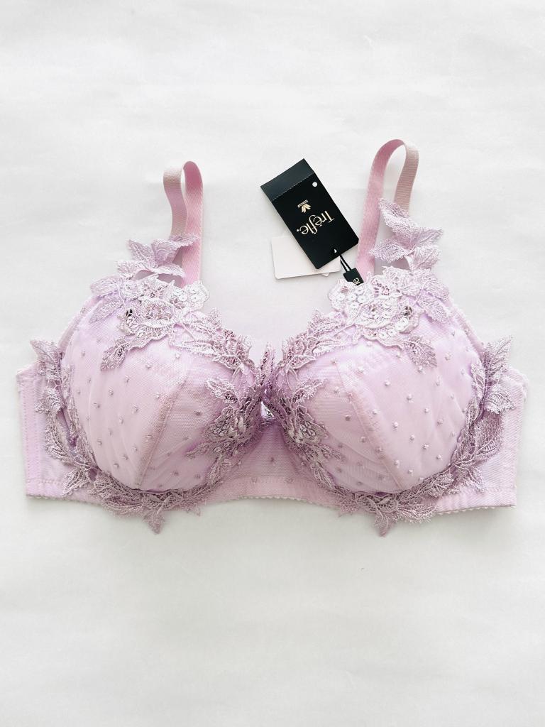 Wacoal Trefle ブラ＆ショーツ F80～ ジュリア札幌店｜Wacoal Trefleの