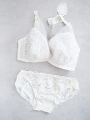 AMO'S STYLE by Triumph、F70、ブラ＆ショーツ