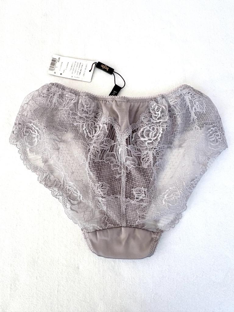 ☆お値下げ中☆WacoalワコールTrefleトレフルブラジャーショーツB75M ☆お値下げ中☆WacoalワコールTrefleトレフルブラジャーショーツB75M