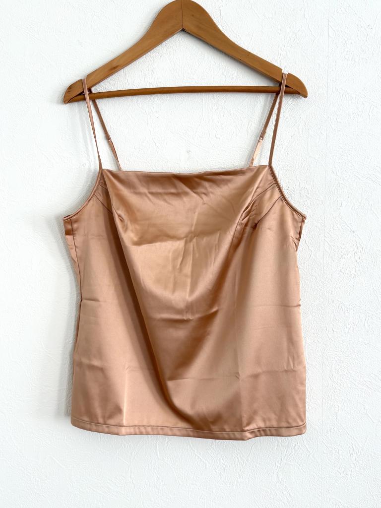 ★更にお値下げ‼️ワコール最高級ブランド「トレフル」素敵プリーツキャミソール　M Wacoal Trefle ランジェリー M（アンダーウェア） ジュリア札幌店