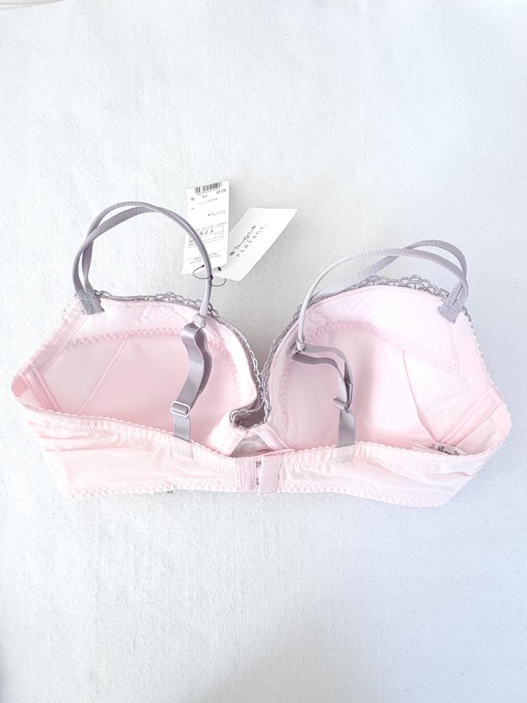 Wacoal PARFAGE ブラ＆ショーツ F75 ジュリア札幌店｜Wacoal PARFAGEの