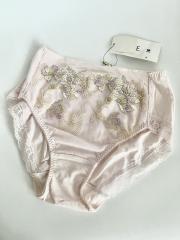 Wacoal LASEE、Mサイズ、ショーツ