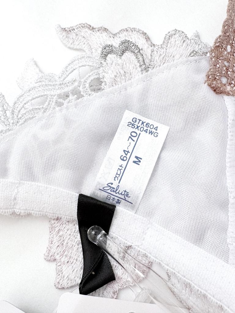 事前予約コレクション☆Wacoal Salute ランジェリー M（アンダーウェア