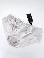 事前予約コレクション☆Wacoal Salute、L（アンダーウェア）、ショーツ