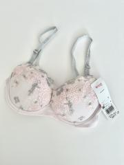 2025年製☆ Wacoal wing