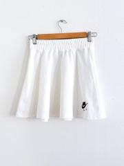 NIKE、Sサイズ、スカート