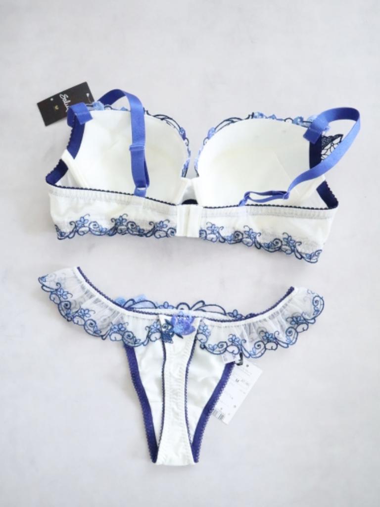 Wacoal Salute ブラ＆ショーツ D80～ ジュリア札幌店｜Wacoal Saluteの